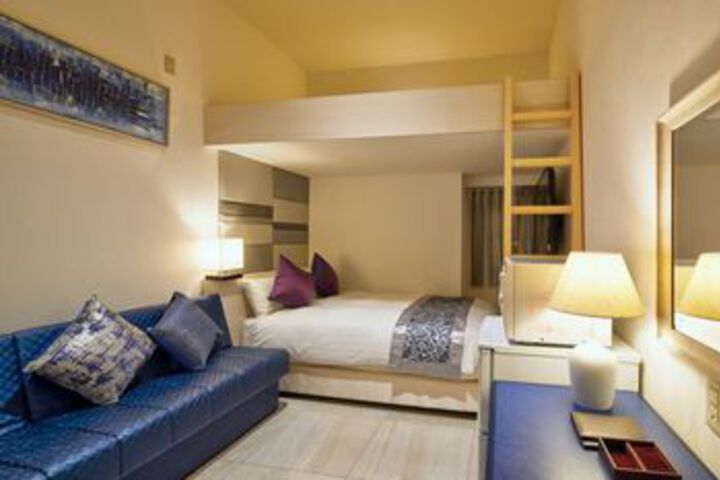Inside Room Photo