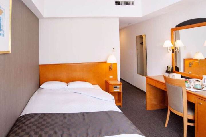 Room 15 of 39