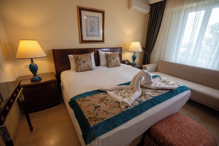 Room 15 of 54