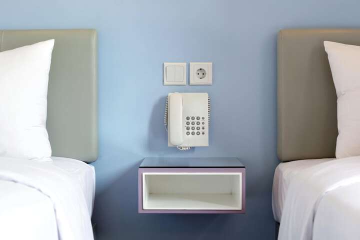 Room 4 of 20