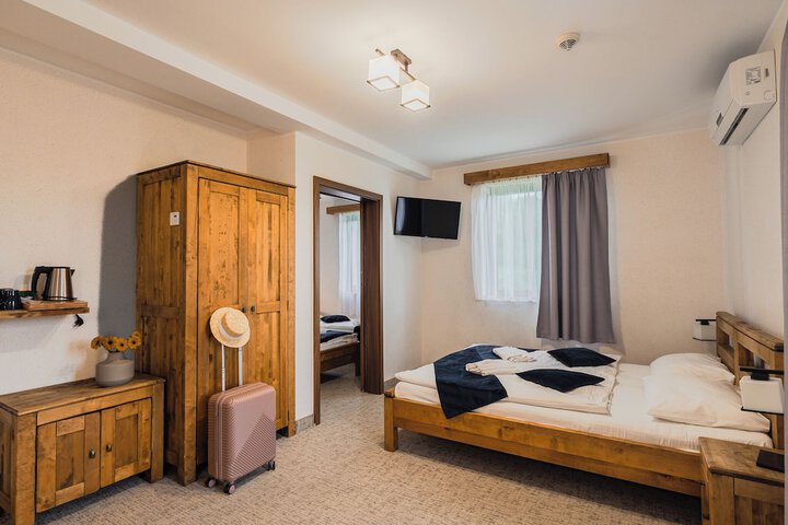 Room 18 of 55