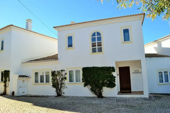 Exterior of Luz do Sol