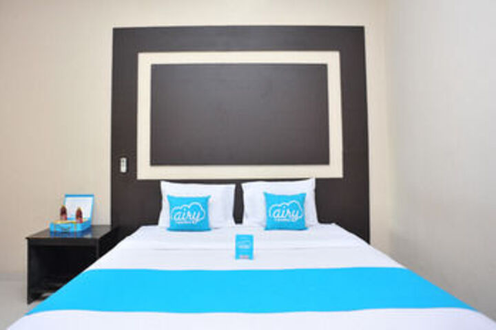 Room 10 of 31