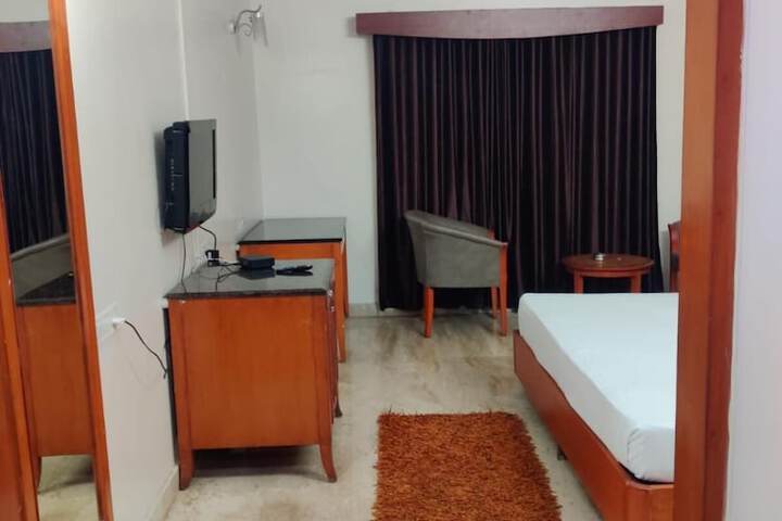 Room 36 of 69