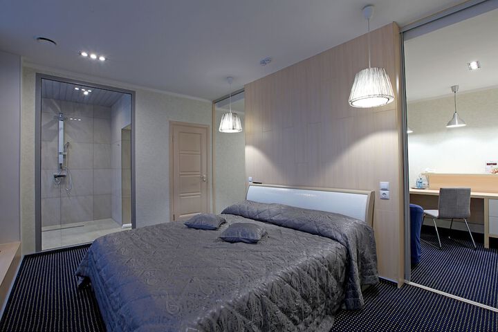 Room 20 of 125