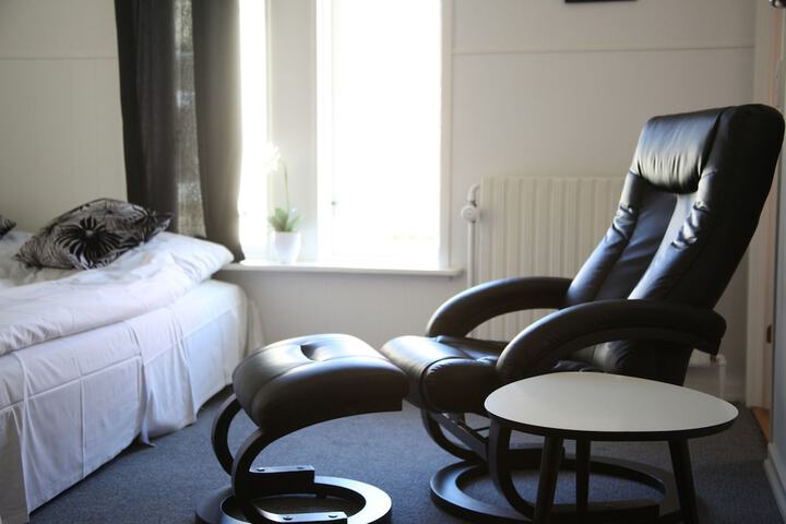 Room 4 of 39