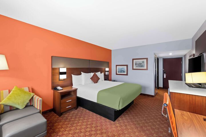 Room 15 of 31