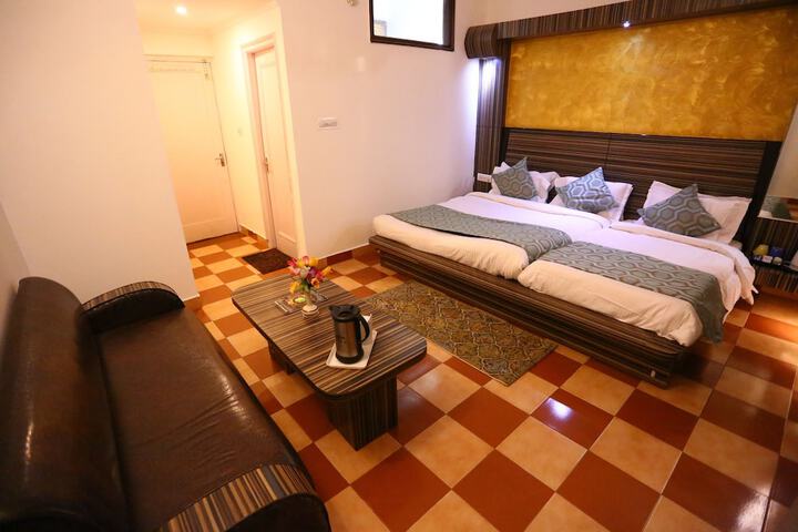 Room 18 of 45