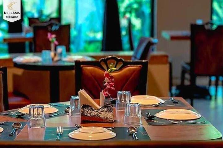 Dining 56 of 83