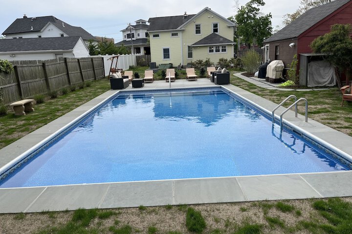 Pool 24 of 34