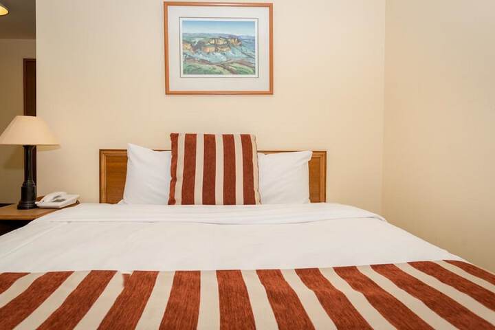 Room 7 of 38