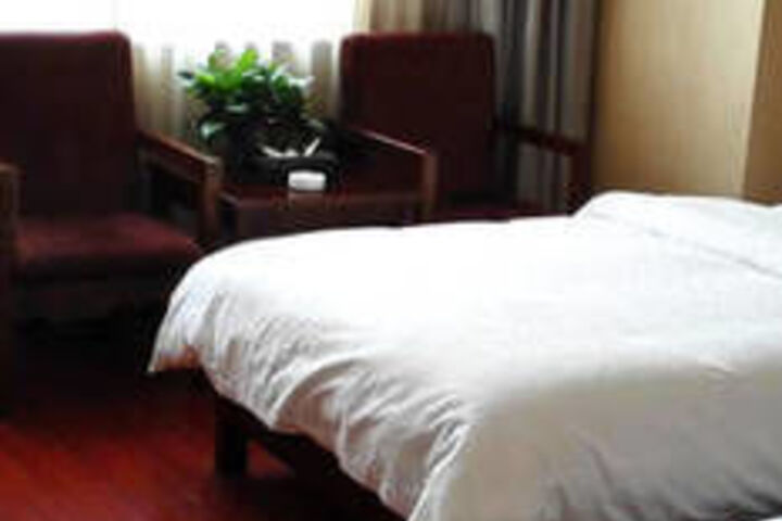 Room 30 of 50