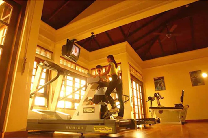 Hotel with Gym