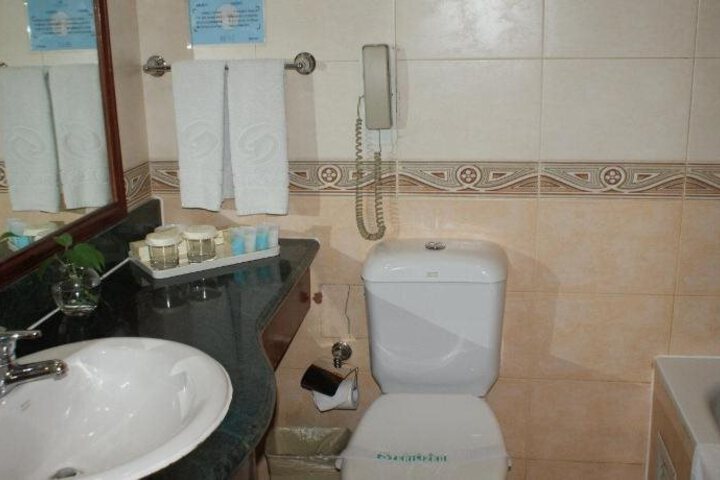 Photo 9