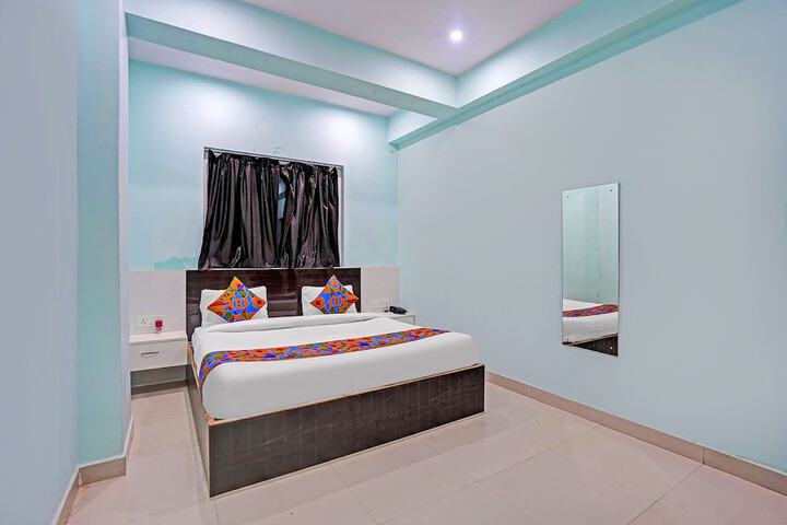 Room 10 of 23