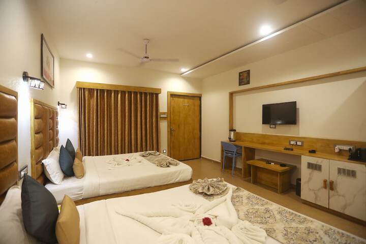 Room 9 of 65