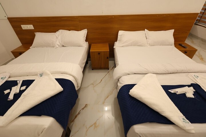 Room 14 of 103