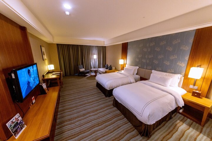 Room 15 of 69