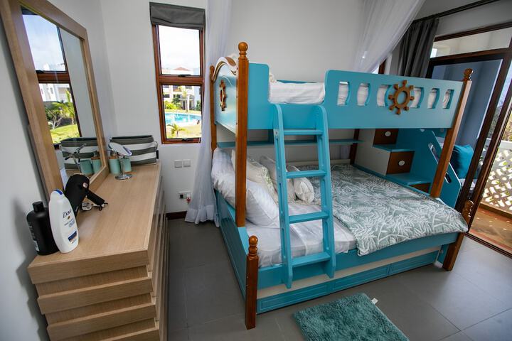 Room 4 of 67