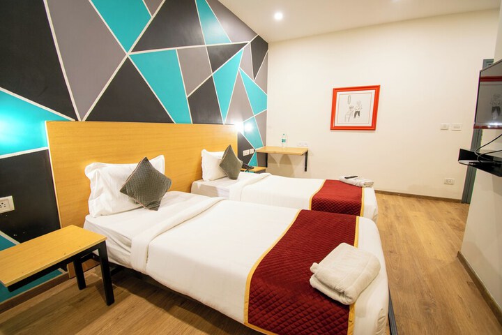 Room 17 of 61