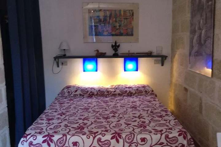 Room 5 of 21