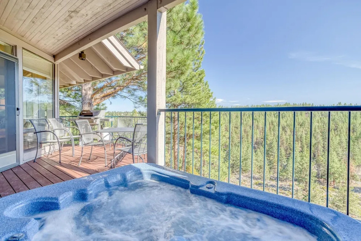 Pool 14 of 24