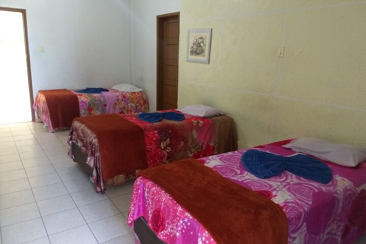 Room 8 of 33