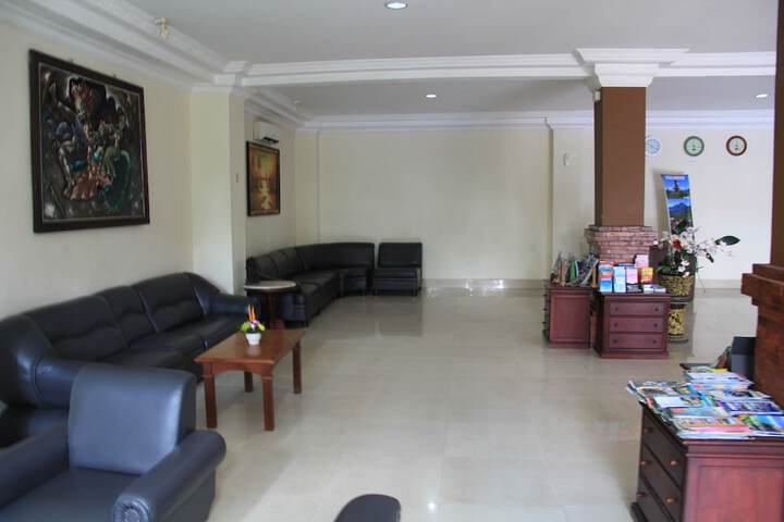 Hotel Interior 4 of 64