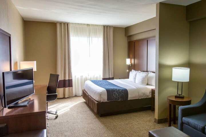 Room 8 of 39