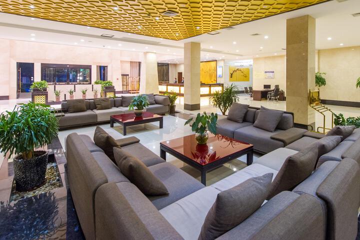 Hotel Interior 11 of 27