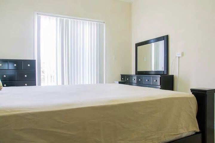Room 4 of 29