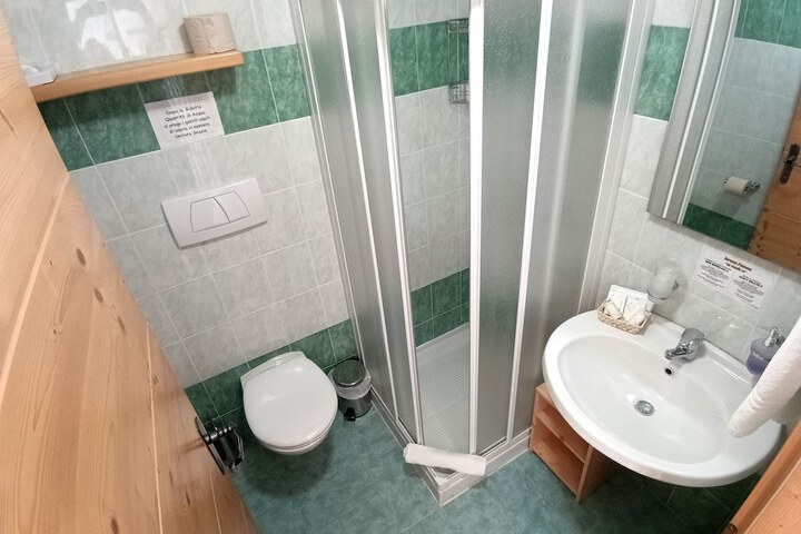 Room 20 of 67