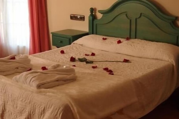 Room 7 of 34