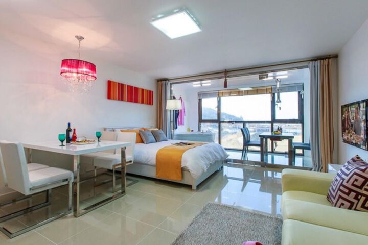 Room 15 of 116