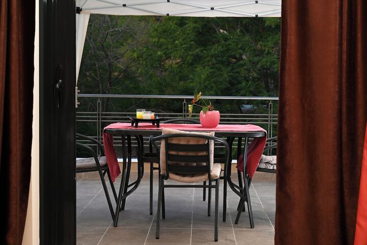 Terrace/Patio 48 of 89