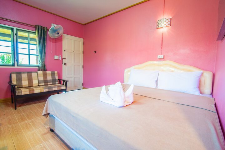 Room 9 of 62