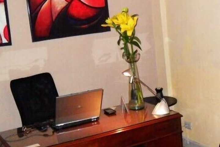 Business Center 26 of 28
