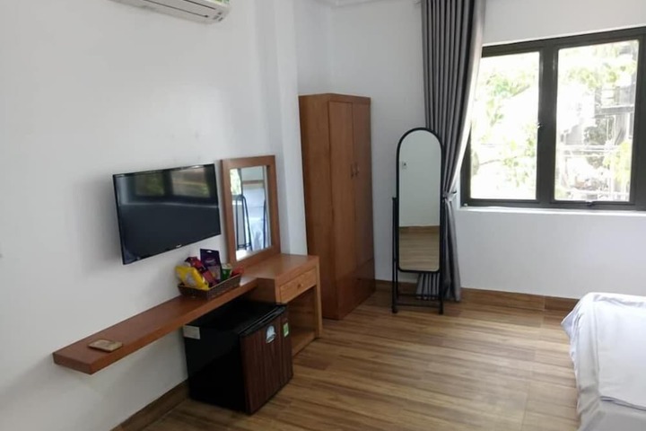 Room 15 of 39