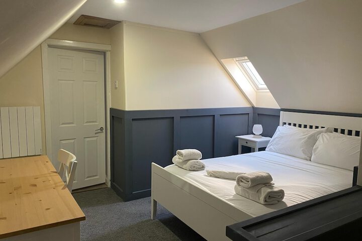 Room 65 of 159