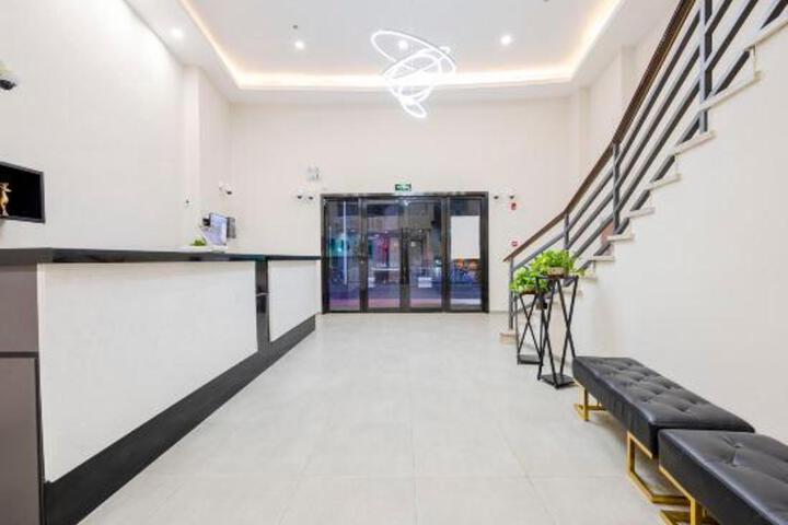 Ripple Hotel(Shanghai Wanjia Commercial Plaza)