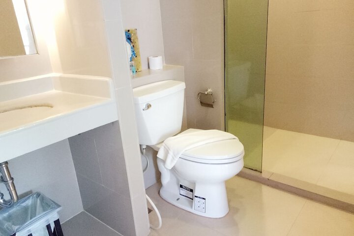 Room 55 of 99