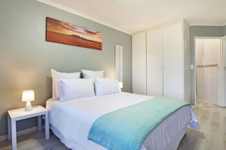 Room 8 of 20