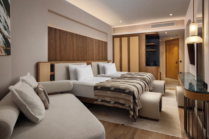 Room 11 of 189