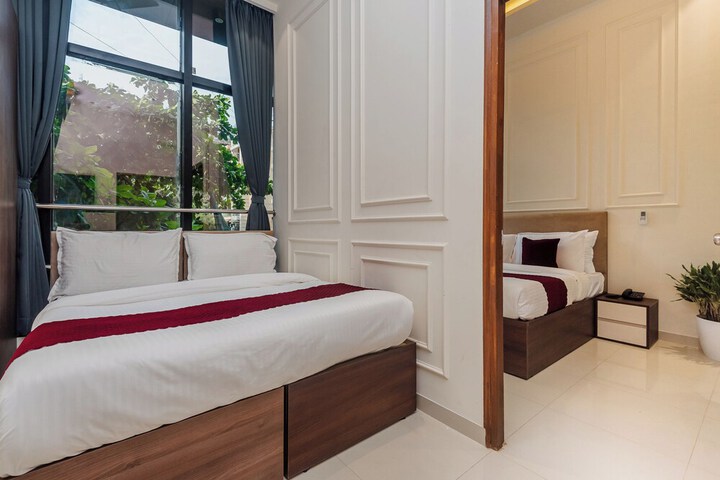 Room 40 of 93