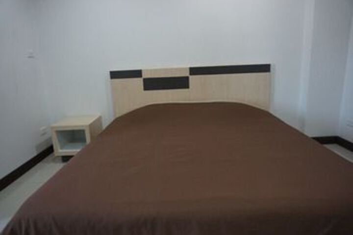 Room 14 of 31