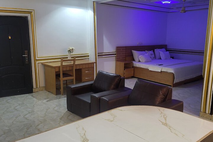 RUKS HOTEL