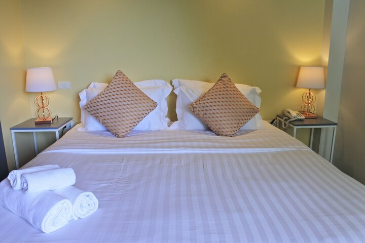 Room 26 of 73