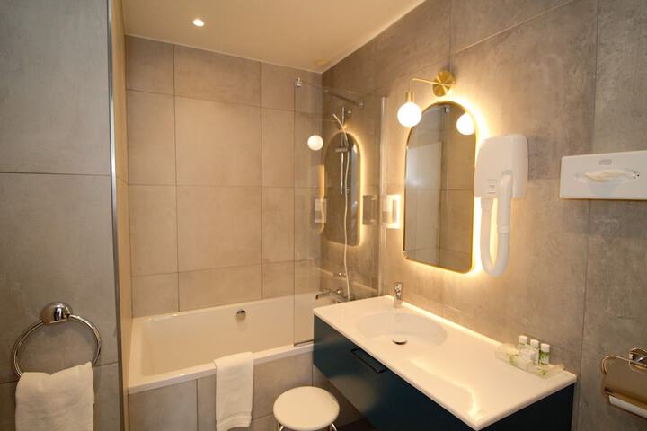 Bathroom Vanities