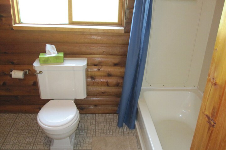 Room 21 of 40