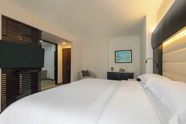 Room 19 of 71